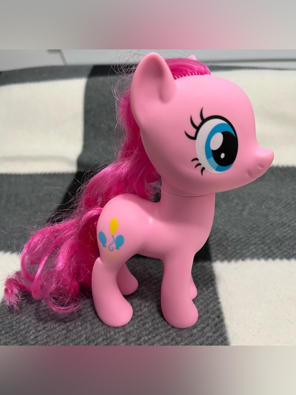 My Little Pony MLP Pinkie Pie 6 inch Figure Toy 2016 G4 Brushable Hair
